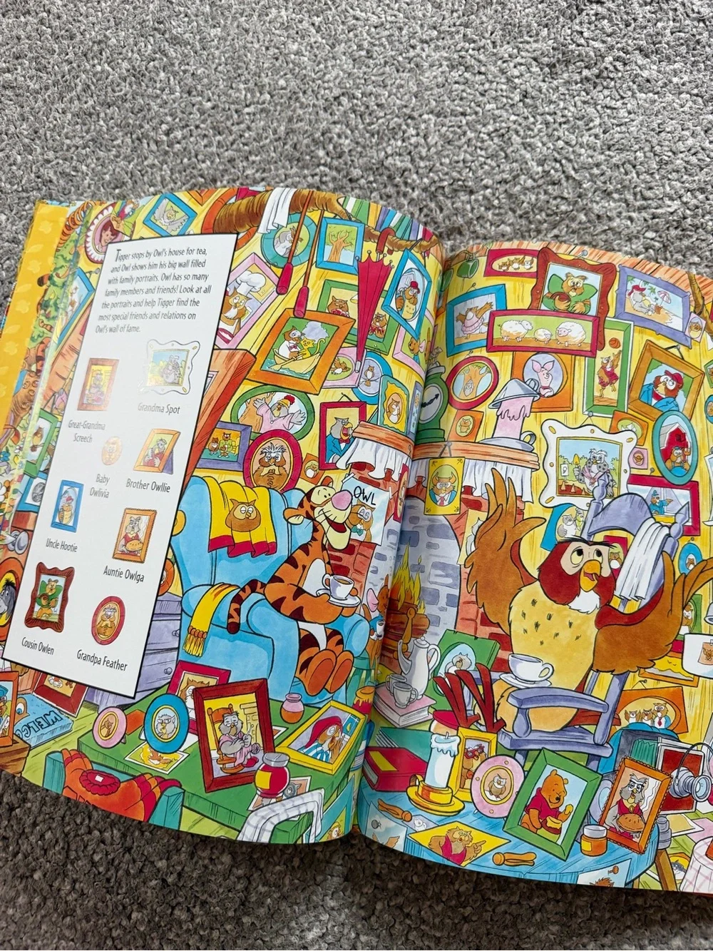 Tigger Look and Find Book